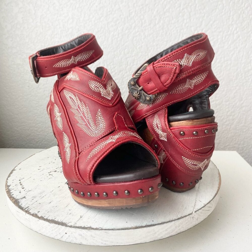 Elegant Red Embroidered Wedges